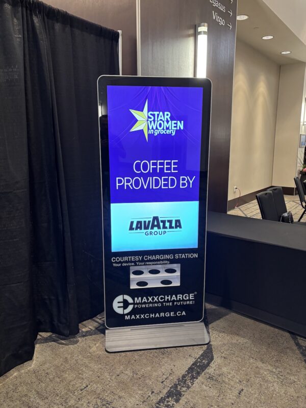 55" Digital Advertising Charge Screen - Image 3